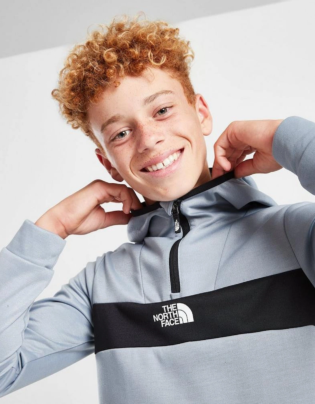 The North Face 1/4 Zip Kids Hoodie Grey