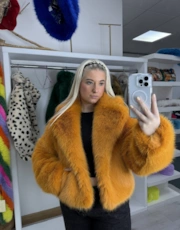 Thumbnail 1 of 1