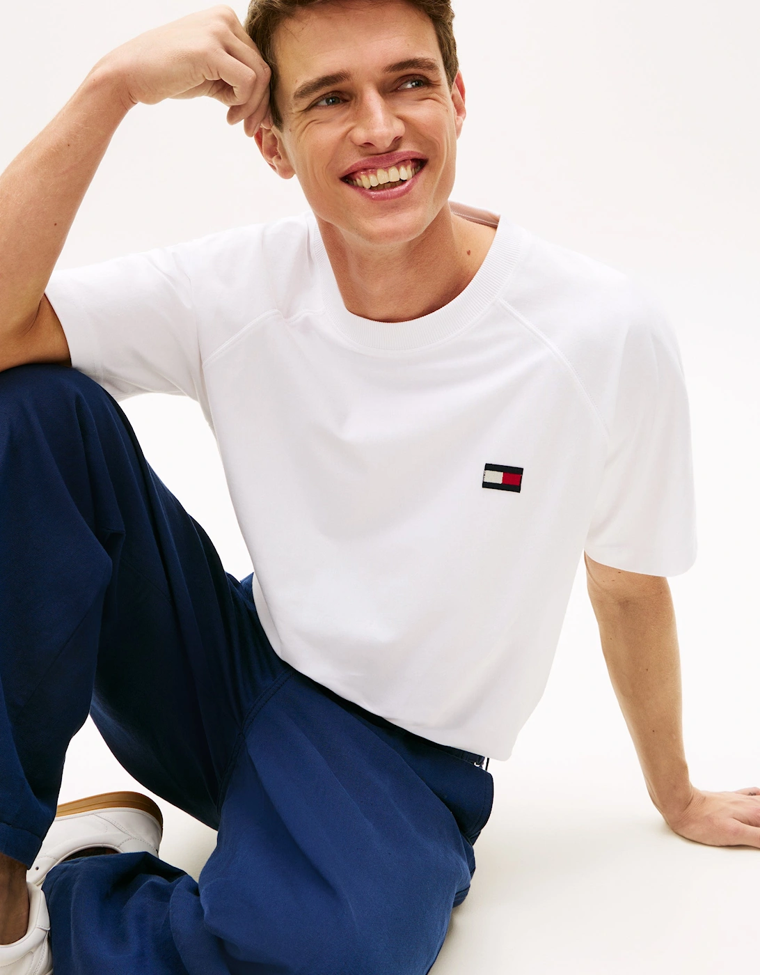 Tommy Hilfiger Tommy Flag Elevated Mens T-Shirt - White