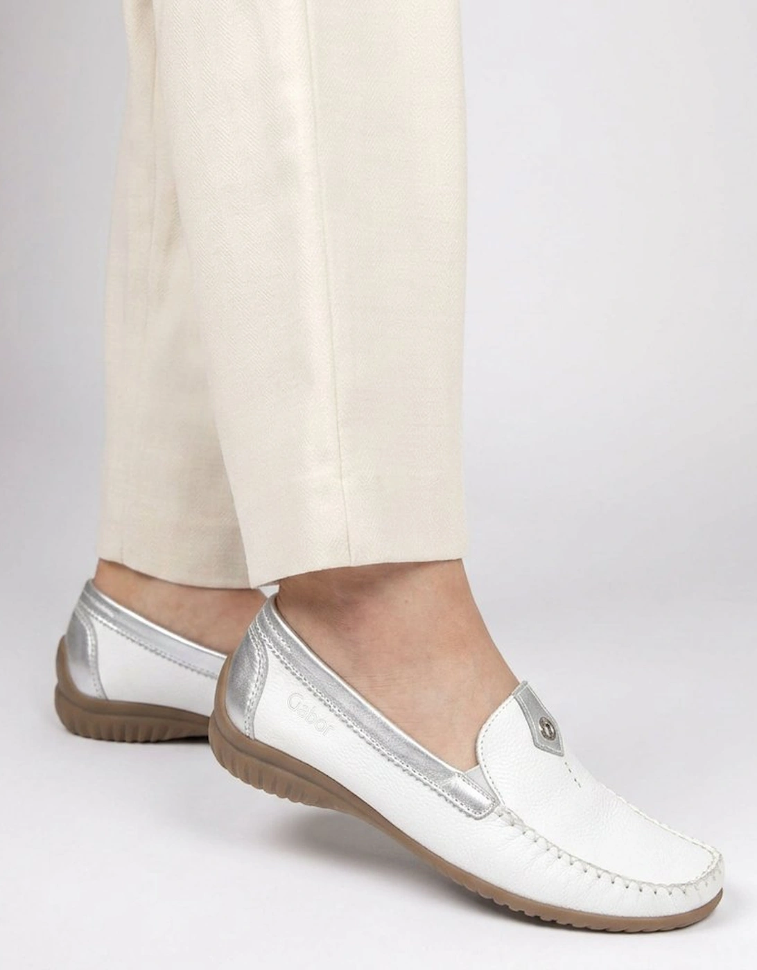 California Sporty Womens Moccasins