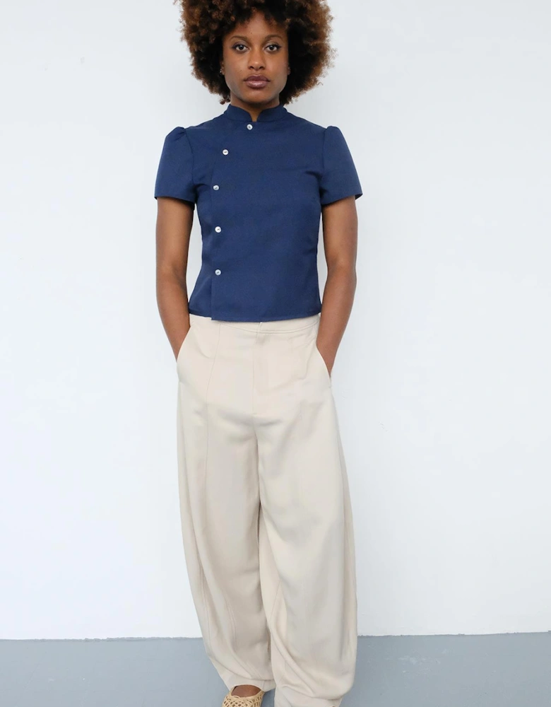 THE CLAUDIA TOP