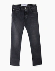 Dark Grey 001