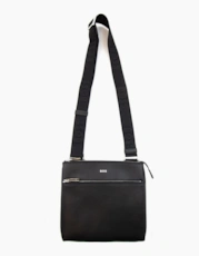 Black 001
