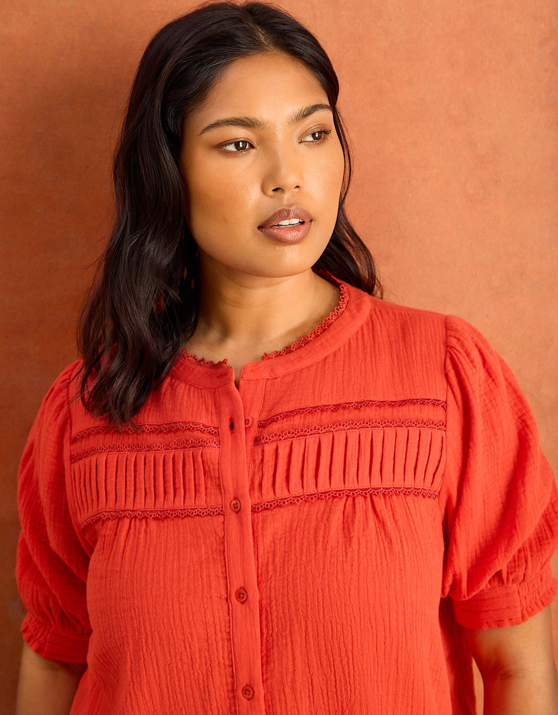 Red Cheesecloth Pintuck Detail Short Sleeve Blouse