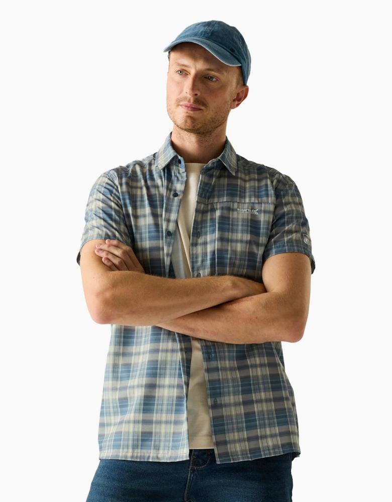 Regatta Mens Checked Insect Repellent Short-Sleeved Travel Shirt