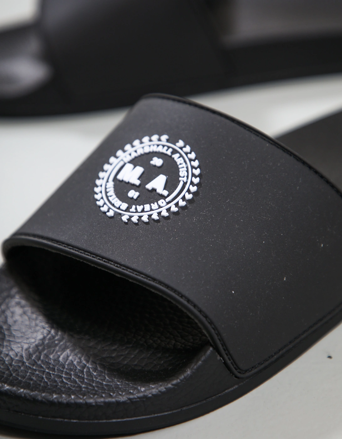 Siren Slider - Black