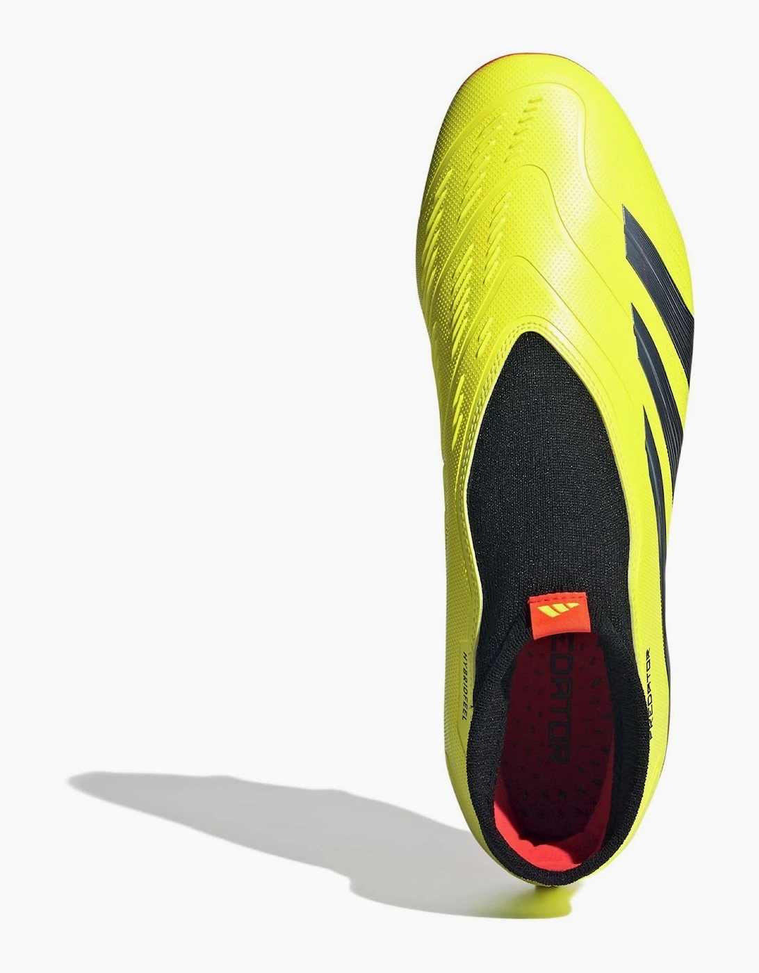 Predator 24 League Laceless Firm Ground Football Boots
