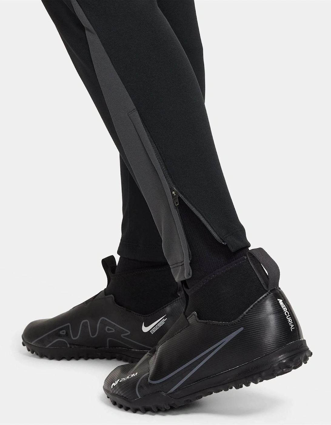 Acad Solid Patterned Slim Track Pants