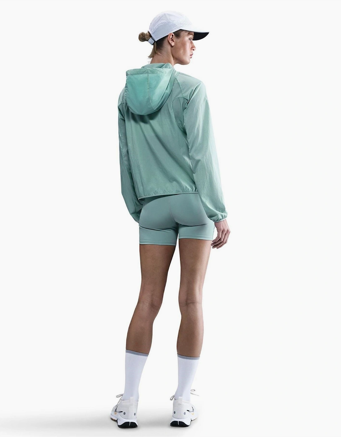Trail Solid Patterned Hooded Windbreaker
