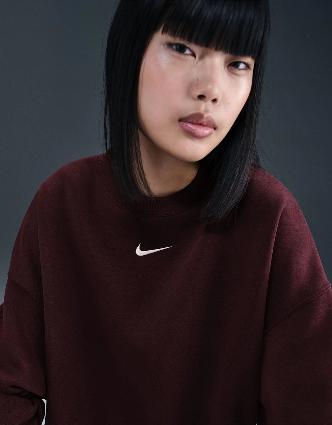 Womens Sportswear Phoenix Fleece Over Oversized Crewneck Sweatshirt