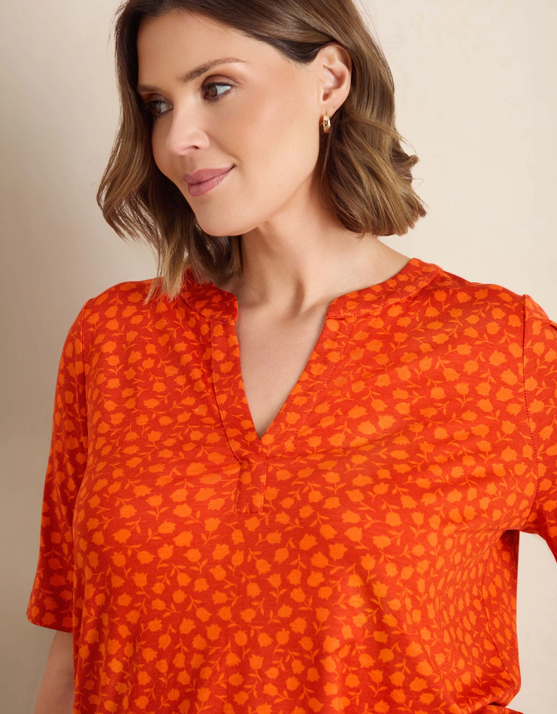 Orange Floral Print Nehru Collar Short Sleeve Jersey Top