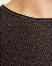 Thumbnail 6 of 6