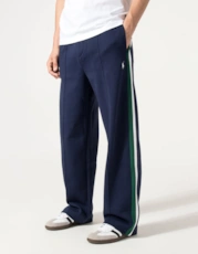 002 Newport Navy