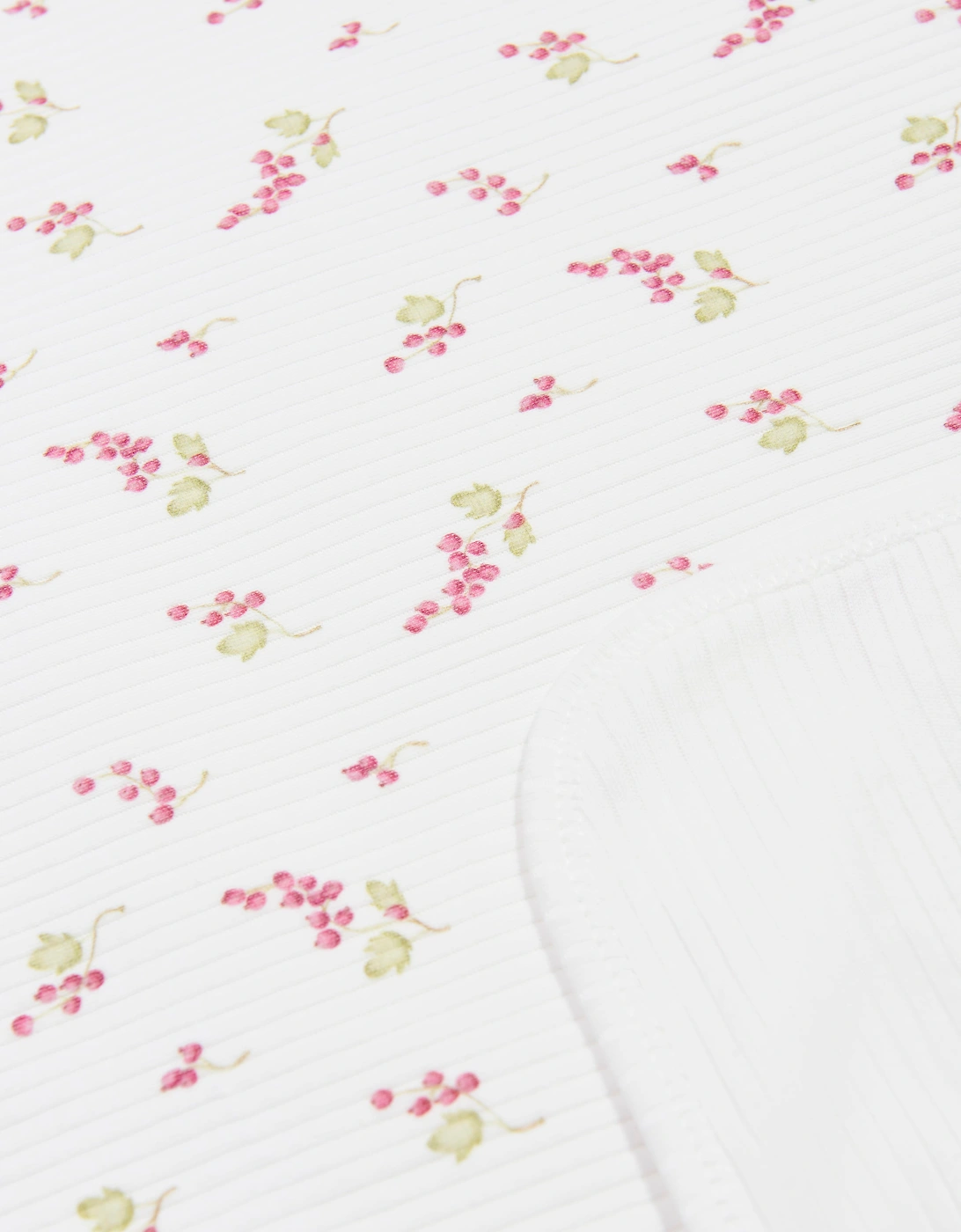 Tiffany Baby Girls Purple Grape Blanket in Ivory