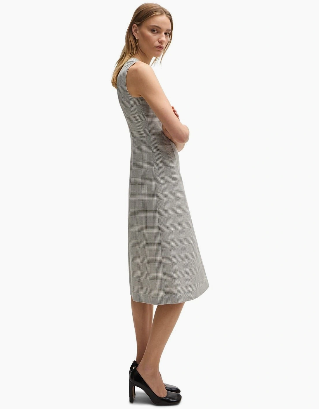 Dimala V-Neck Sleeveless Knee Length Dress