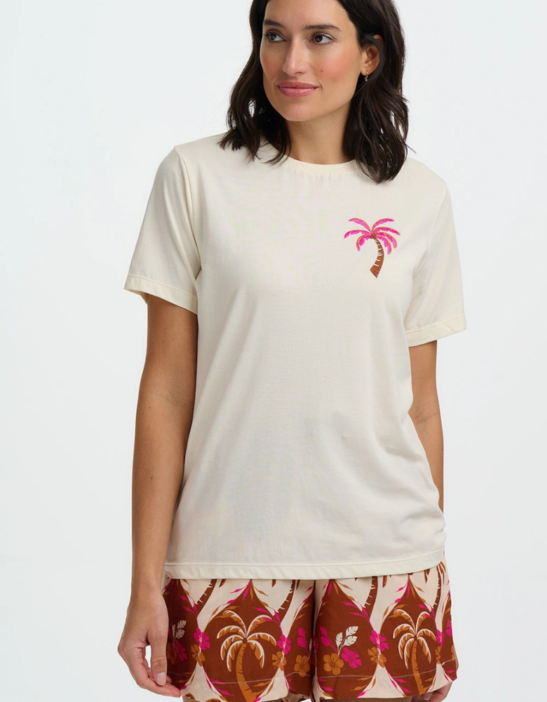 Luna T shirt palm placement