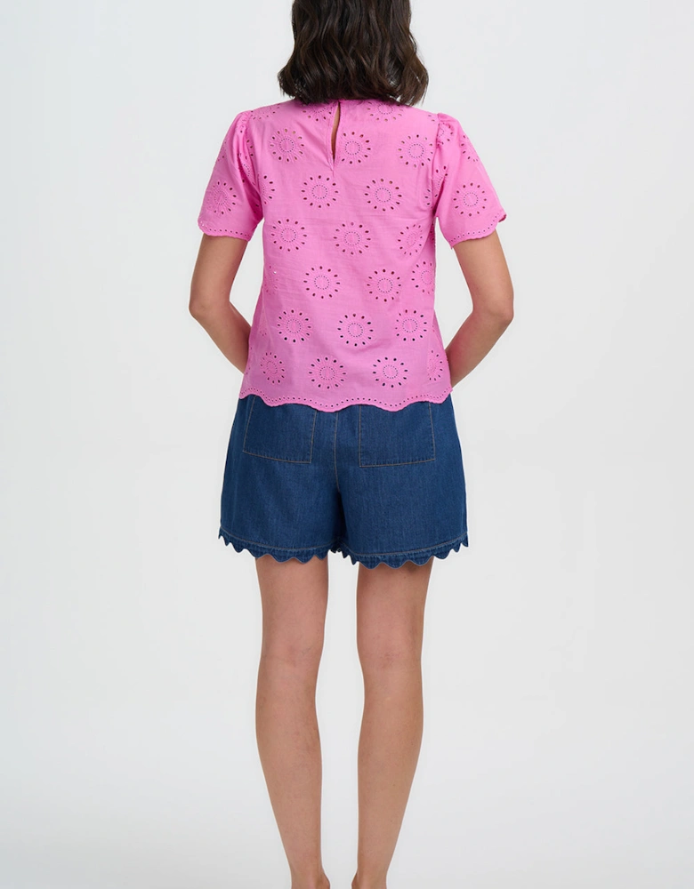 Bonita broderie anglais top