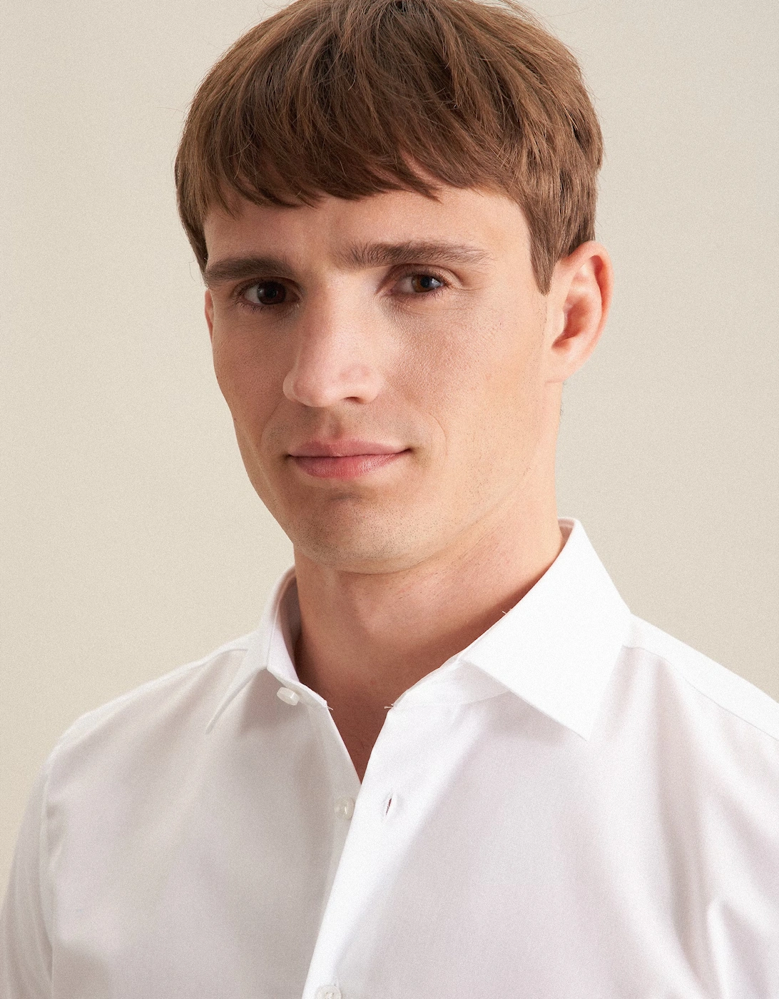 Shaped Fit No Iron Kent Collar Business Shirt White