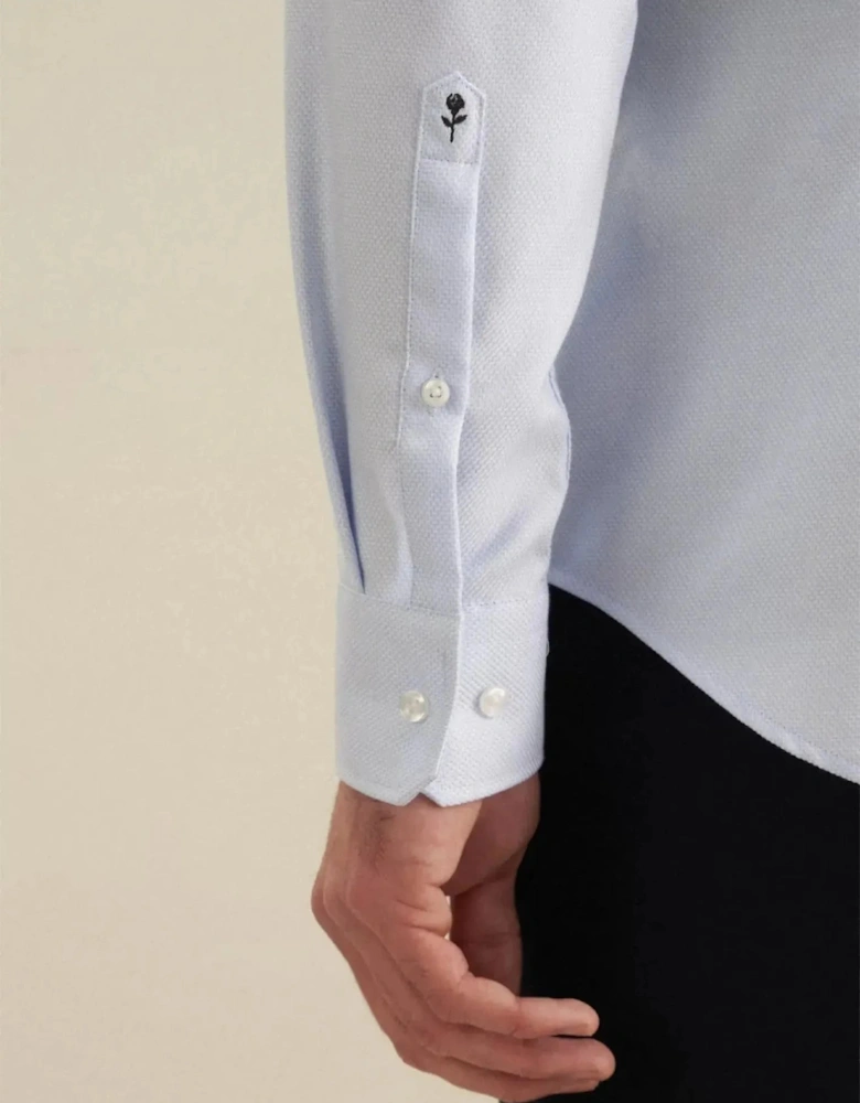 Shaped Fit No Iron Spread Kent Structured Business Shirt Light Blue