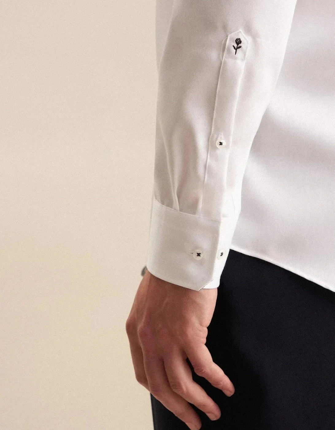 Regular Fit No Iron Business Kent Contrast Patch Business Shirt White