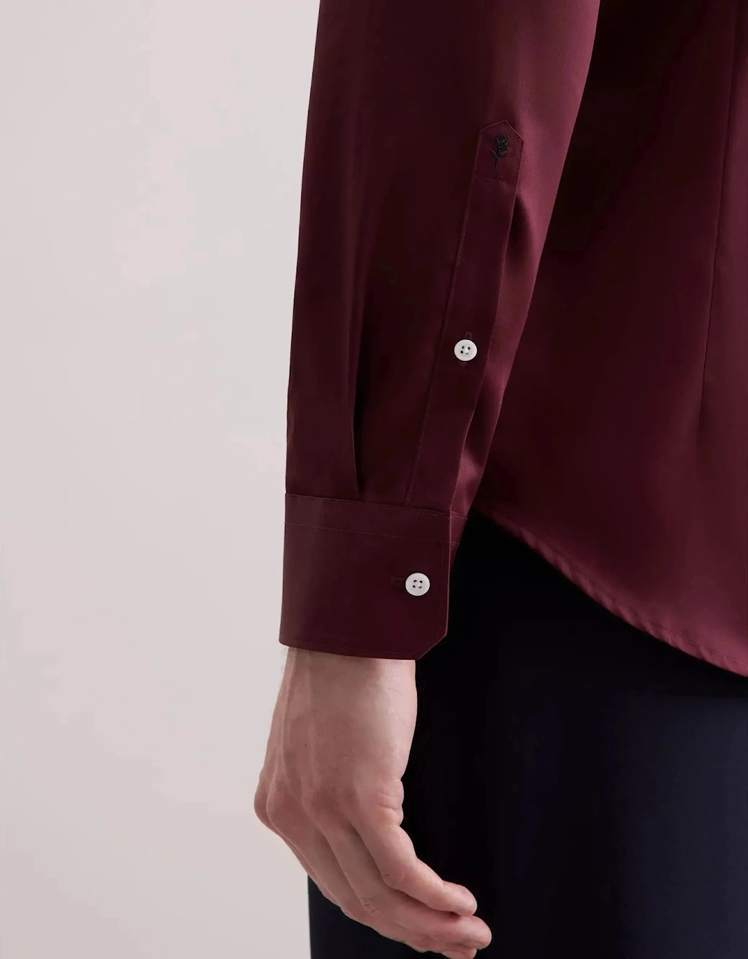 Shaped Fit Easy Iron New Kent Business Shirt Burgundy
