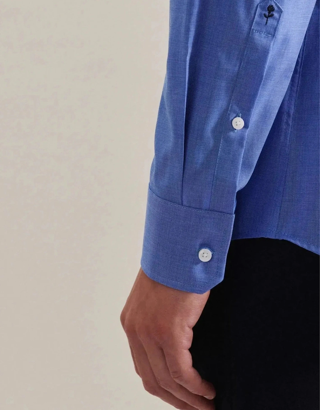 Shaped Fit No Iron Kent Collar Business Shirt Mid Blue