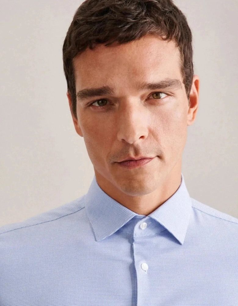 Shaped Fit No Iron New Kent Structured Business Shirt Light Blue