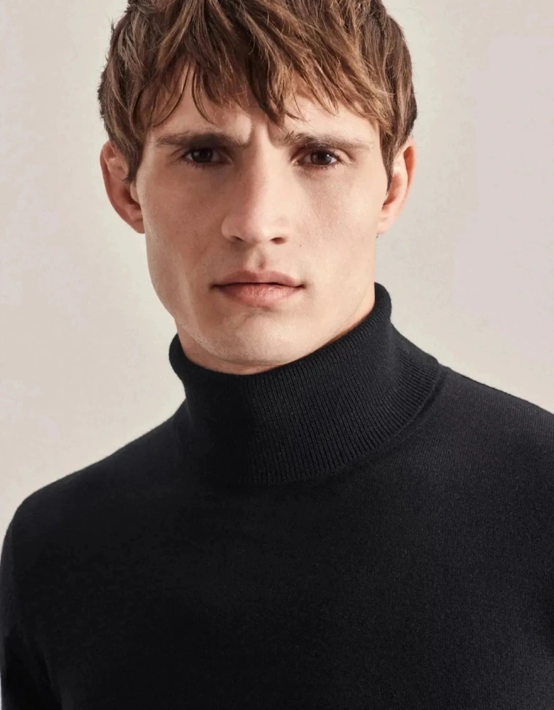Merino Wool Roll Neck Knit Black