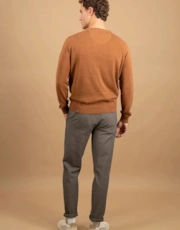 Thumbnail 4 of 5