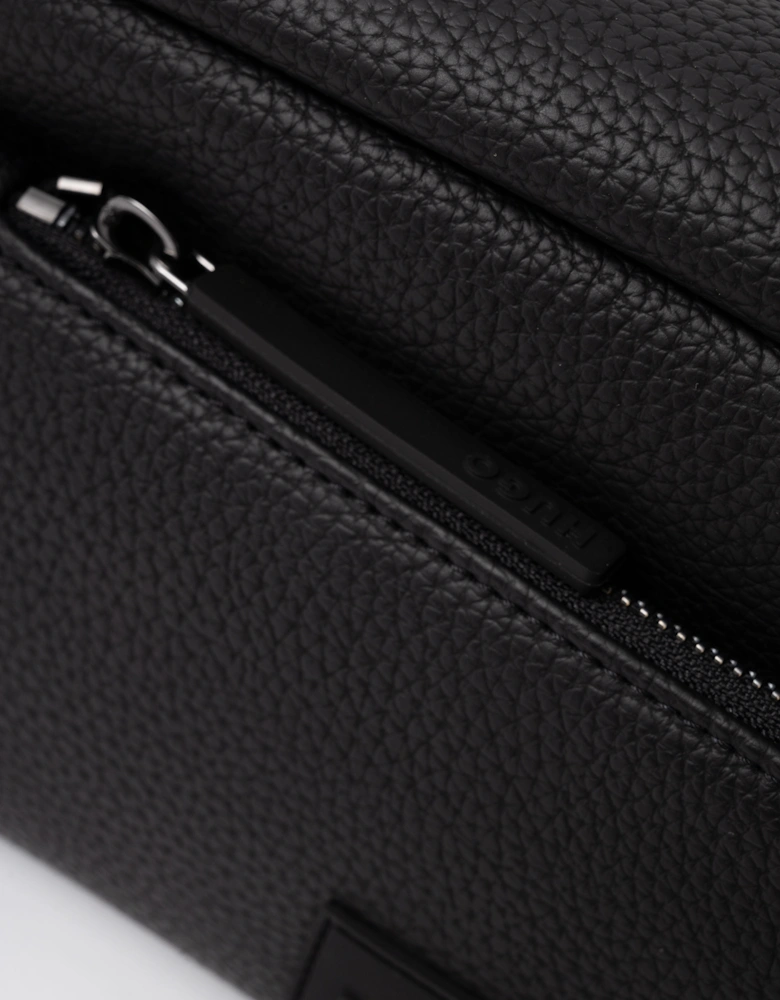 HUGO Ethon 2 Mens Washbag - Black 002