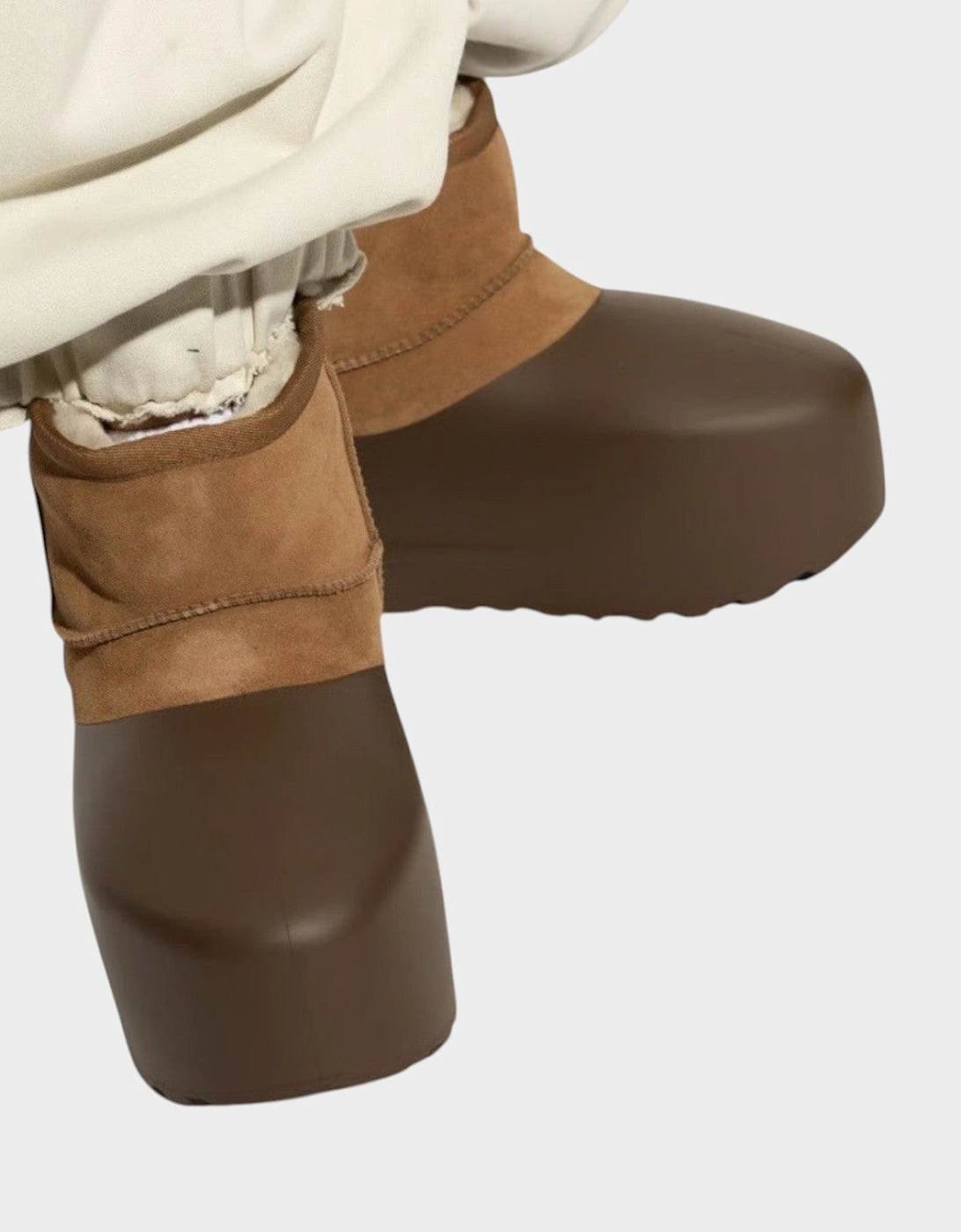Classic Mini Pumped Molded Brown
