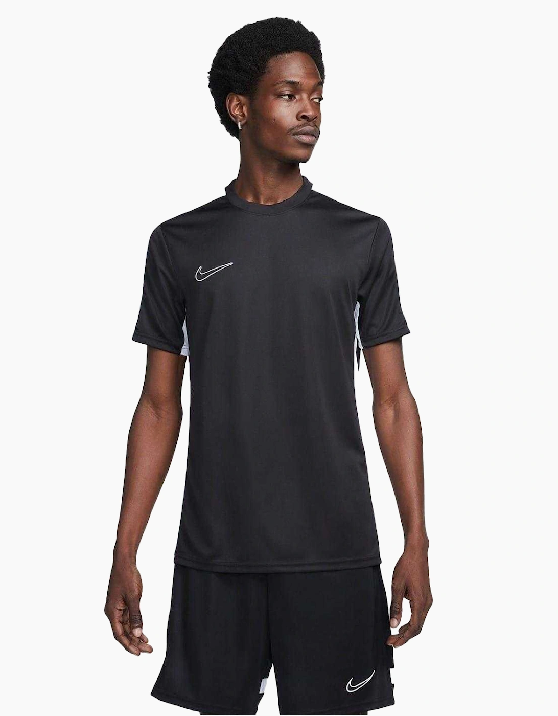 Nike Men's Black Academy Training T-Shirt  36 S