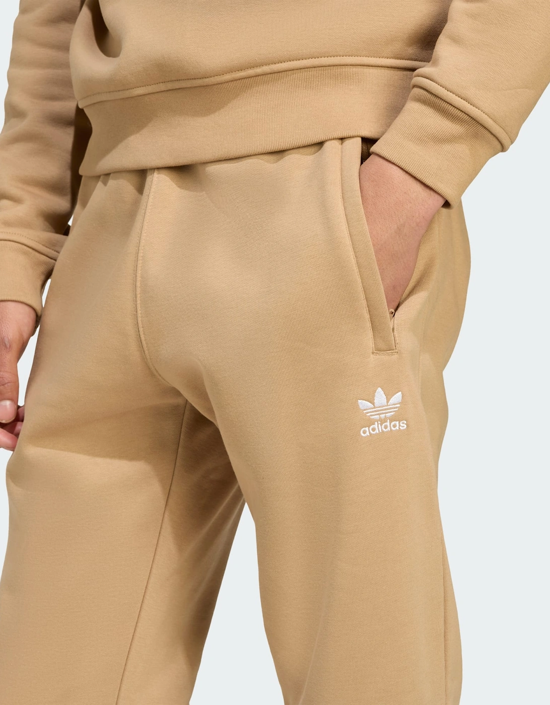 Adidas Trefoil Essential Jogger Light Brown