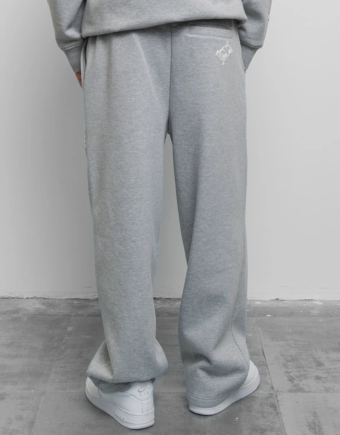 Fresh Flavours Rise Shine Consume Jogger - Light Grey Marl