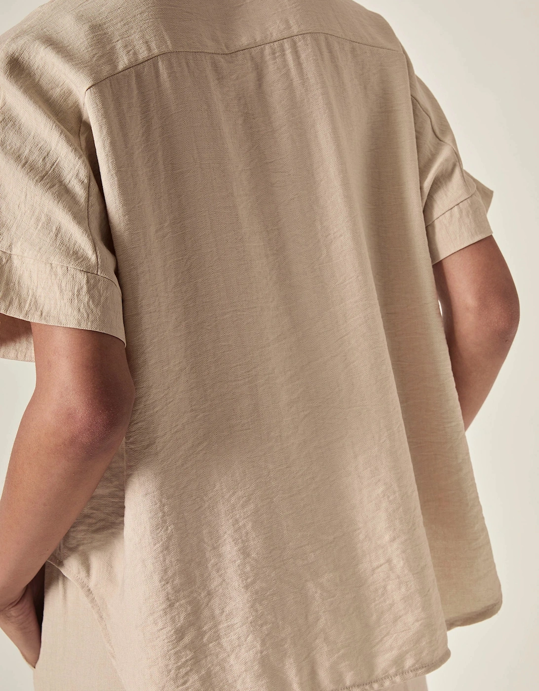 Relaxed Short Sleeve Blouse – Oatmeal