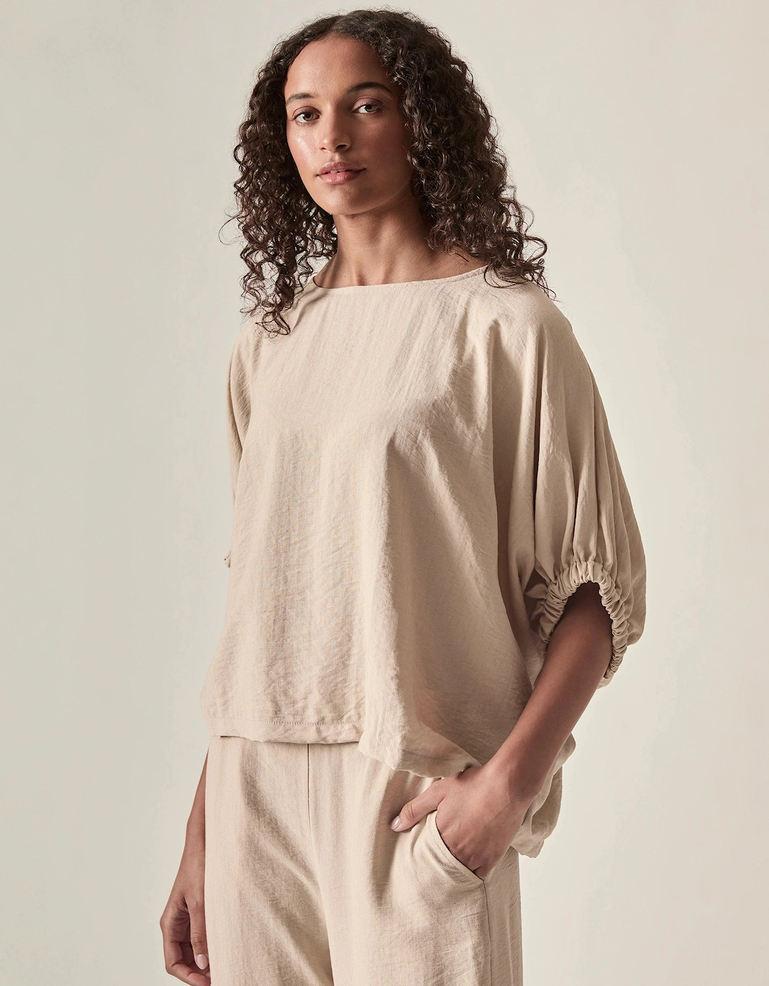 Relaxed Gathered Sleeve Top – Oatmeal