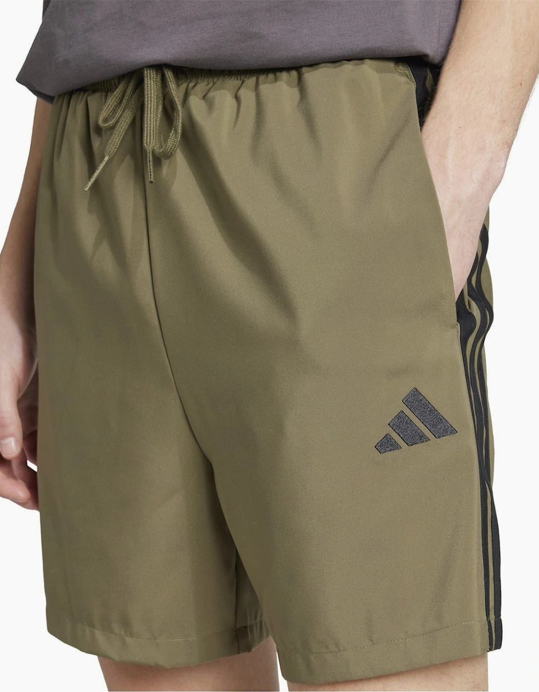 Essentials 3 Stripes Shorts