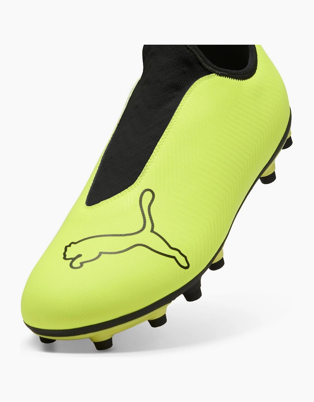 Finesse Firm Ground Football Boots