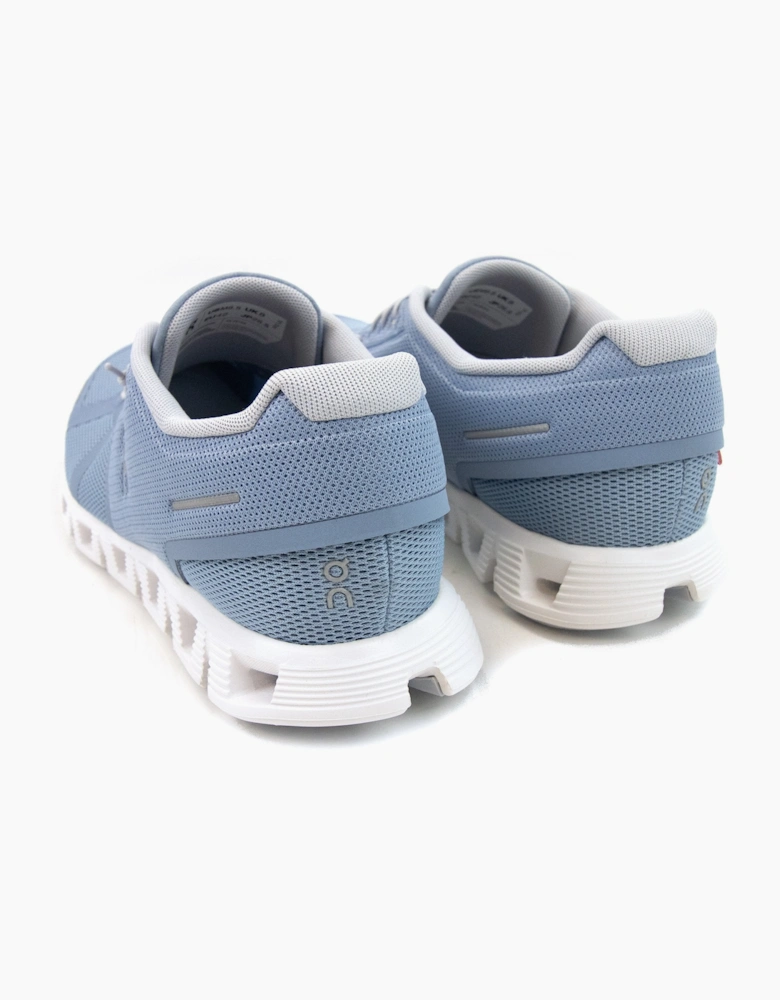 On Running Cloud 5 Running Trainer Chambray/white