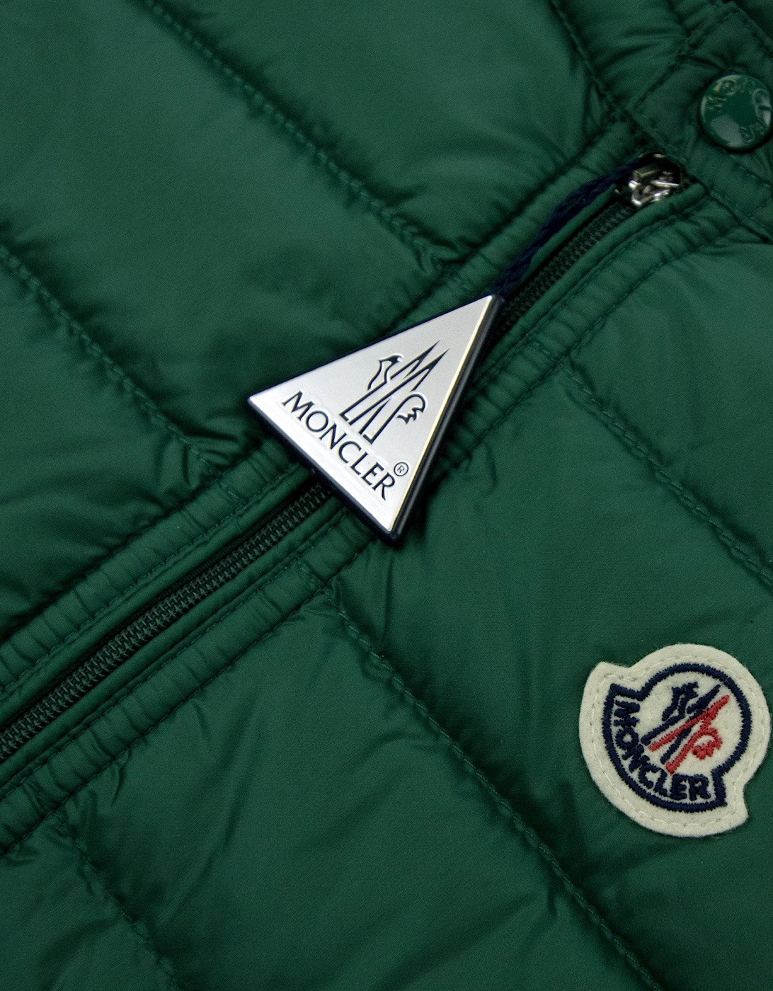 Moncler Junior Gui Down Gilet Emerald Green 84l