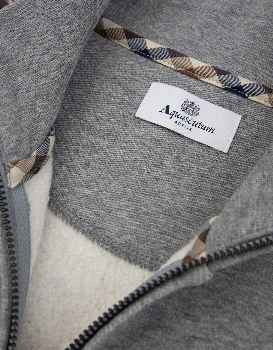 Aquascutum Cc Shoulder 1/4 Zip Sweatshirt Light Melange Grey 05