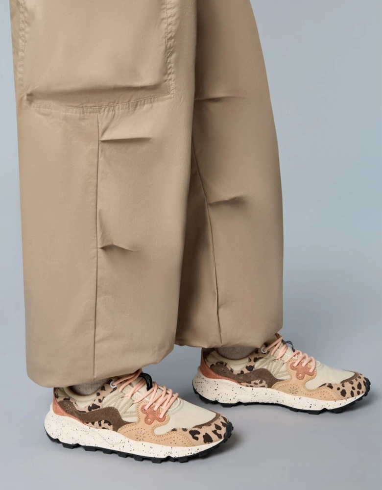 Flower Mountain Girls Yamano 3 Trainers in Beige