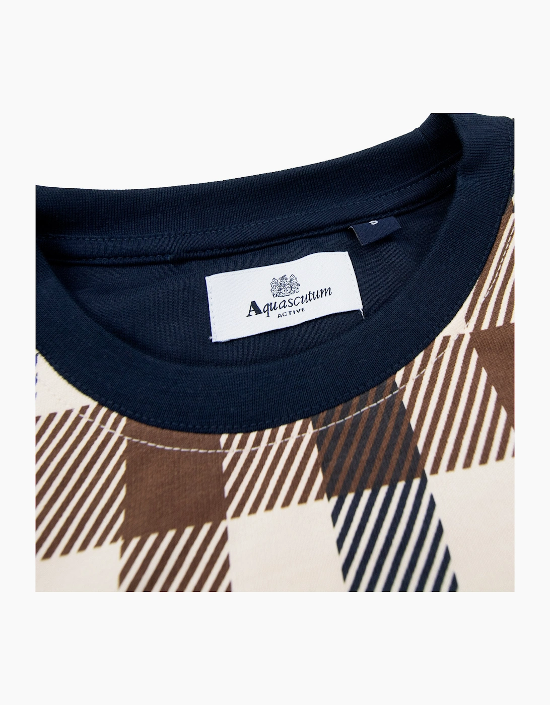 Aquascutum Macro Iconic Pocket Crewneck Navy 11