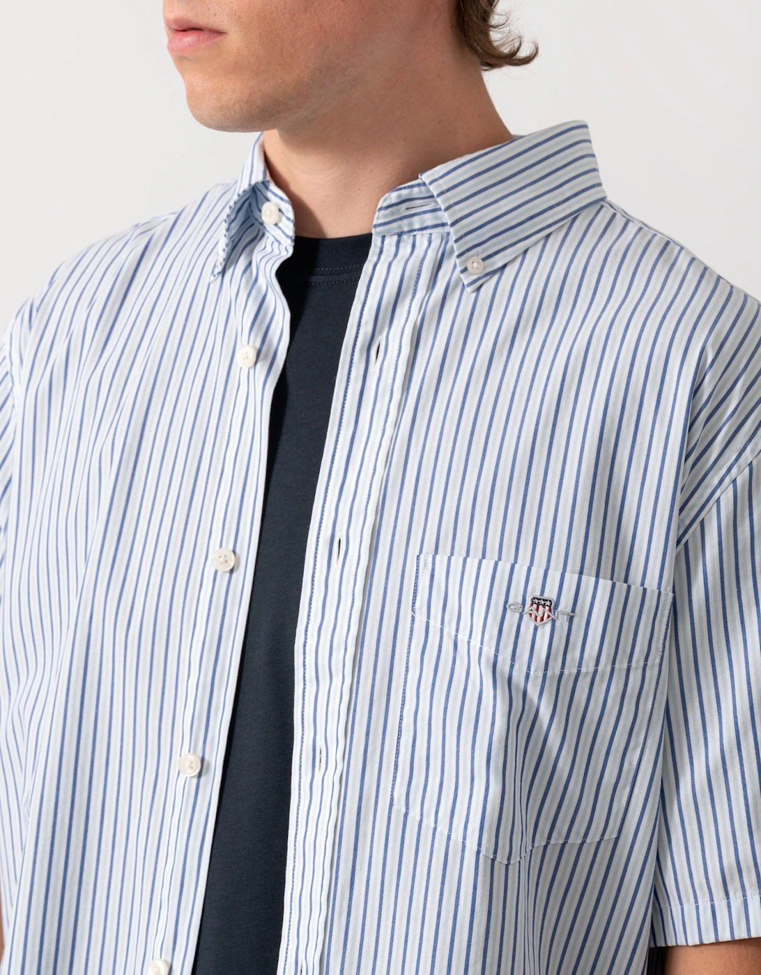 GANT Mens Regular Fit Poplin Stripe Short Sleeve Shirt - 457 Fresh Blue
