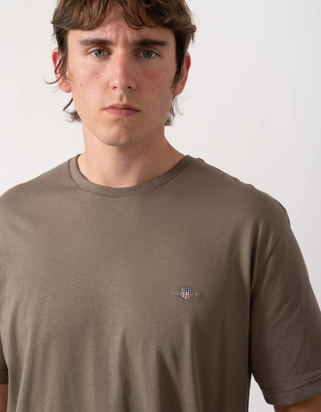 GANT Mens Regular Fit Short Sleeve Shield Logo T-Shirt - 260 Faded Taupe