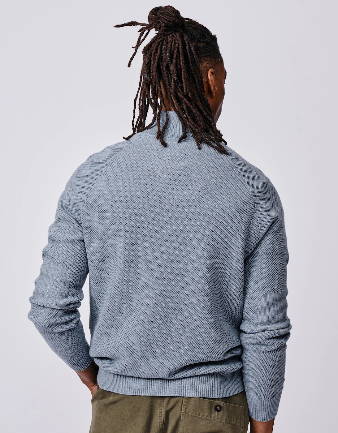 Owmby Cotton Zip Neck