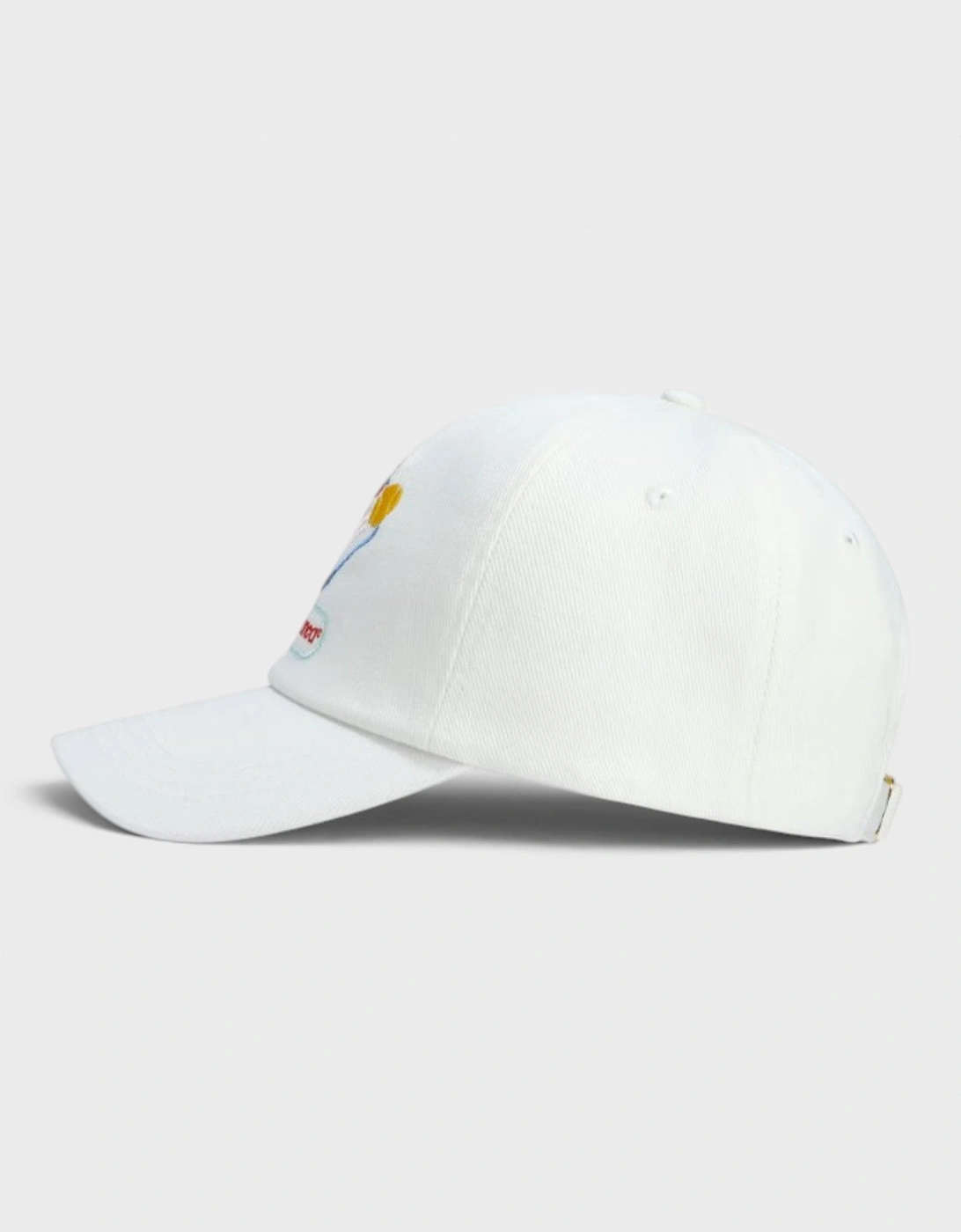 Montagne Sportif Embroidered Cap White