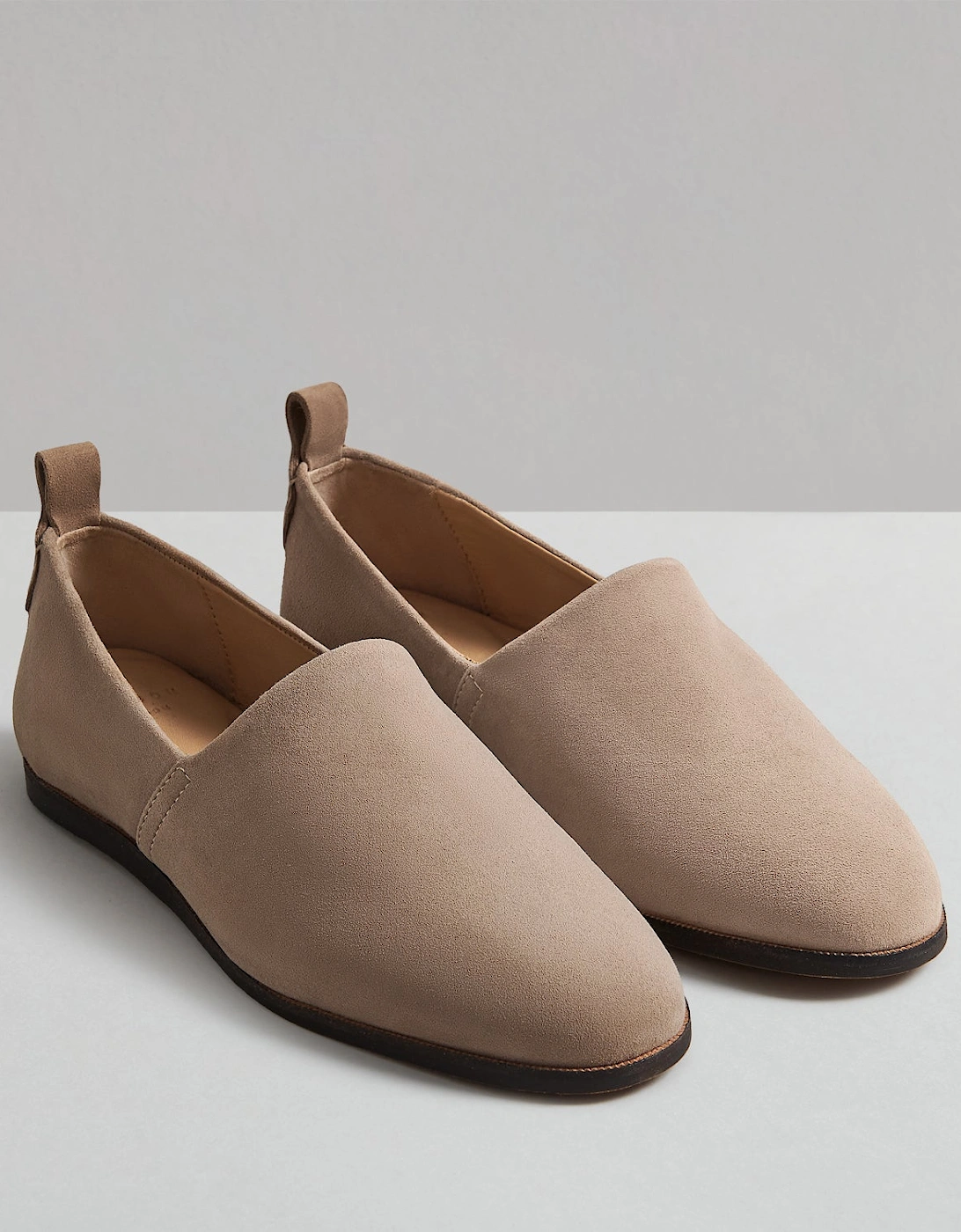 RIGBY MENS TAUPE SUEDE LOAFER