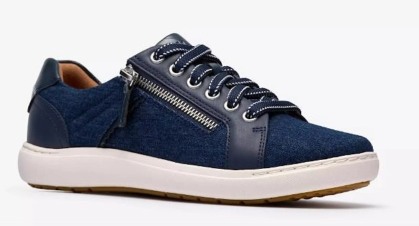 Clarks Nalle Zen in Dark denim