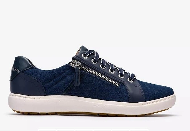 Clarks Nalle Zen in Dark denim